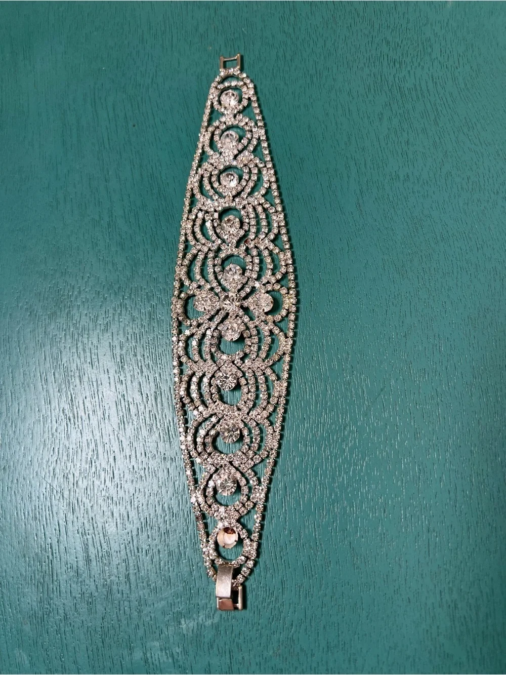 Rhinestone Crystal Statement Bracelet in Silver Tone
